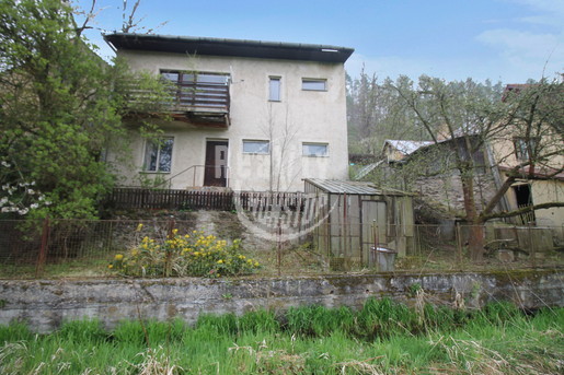 Nabízíme exkluzivní prodej domu k rekonstrukci v Brtnici u Jihlavy - Fotka 20