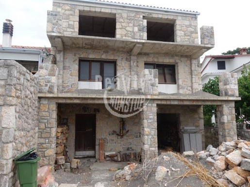 Prodej samostatného nedokončeného domu ve vzdálenosti 1 km od moře, Klenovica, Chorvatsko - Fotka 2