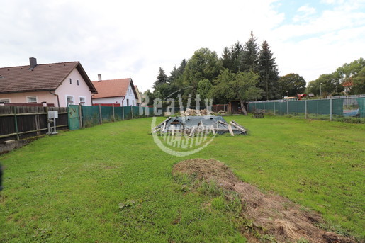 Exkluzivní nabídka oploceného stavebního pozemku ve městě Polná - Fotka 1