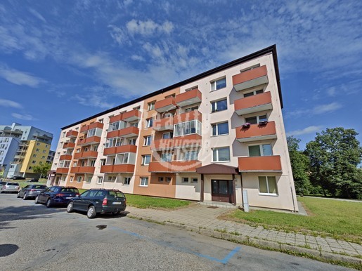 Nabízíme k pronájmu panelový malometrážní byt na okraji Jihlavy, Telečská ulice. - Fotka 1