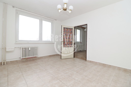 Prodej bytu 3+1 s balkónem a komorou, Jihlava, ulice Na Kopci - Fotka 1