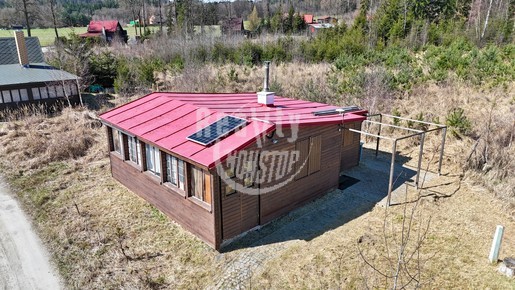 Prodej útulné dřevěné chaty u Pávovského rybníka – Jihlava - Fotka 11