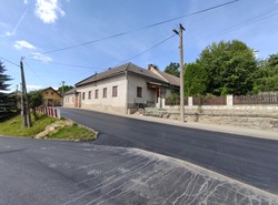 Prodej bývalé zemědělské usedlosti s možností budoucího investičního záměru s navazujícím pozemkem