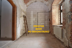 Nabízíme k pronájmu administrativní prostory s vlastním sociálním zázemím v centru města Jihlavy
