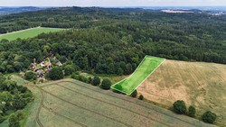 Rozsáhlé pozemky pro zemědělství, chov zvířat či rekreaci u Humpolce – jen 169 Kč/m²
