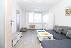 Nabízíme k pronájmu kompletně zrekonstruovaný byt 2+1 ve vyhledávané lokalitě Jihlavy