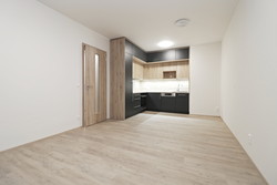 Nabízíme pronájem novostavby zděného bytu 2+kk s balkónem a parkovacím stáním u centra Jihlavy