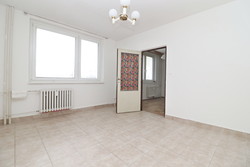 Prodej bytu 3+1 s balkónem a komorou, Jihlava, ulice Na Kopci