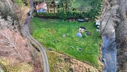 Exkluzivní pozemky pro Vaše rekreační či trvalé bydlení s platným povolením a přípojkami.