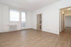 Nabízíme k pronájmu kompletně zrekonstruovaný byt 2+1 ve vyhledávané lokalitě Jihlavy