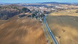 Strategický pozemek 11 125 m² u sjezdu z D1 (Štoky)