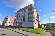 Pronájem prostorného bytu 2+kk s prostornou…