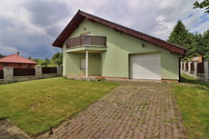 Nabízíme k prodeji zánovní rodinný dům dispozice…