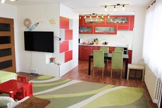 Exkluzivní prodej velice pěkného bytu 4+kk…