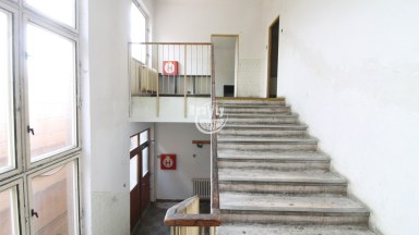 Nabízíme k prodeji výrobně-administrativní areál bývalých dílen v Ledči nad Sázavou