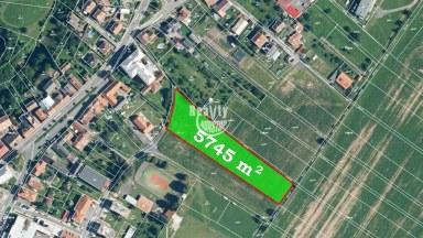 Prodej pozemku určeného pro výstavbu městských domů a staveb občanské vybavenosti