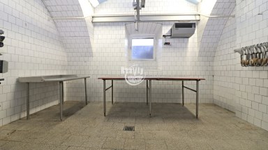 Prodej komerčního objektu a rodinného domu v Brtnici nedaleko krajského města Jihlavy.