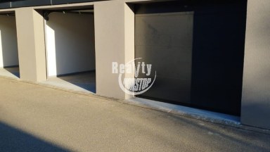 Prodej garáže v Otíně, Jindřichů Hradec
