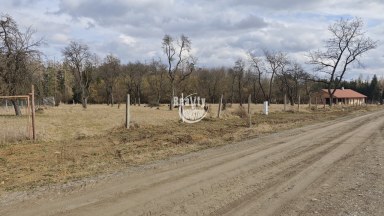 Exkluzivně nabízíme k prodeji 2 sousedící pozemky určené pro výstavbu rodinných domů v obci Jamné