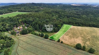 Rozsáhlé pozemky pro zemědělství, chov zvířat či rekreaci u Humpolce – jen 169 Kč/m²