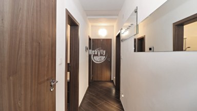 Pronájem nízkonákladového bytu 2+kk včetně vybavení, Jihlava,  ulice Úvoz