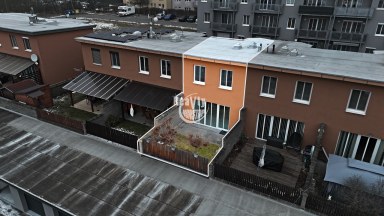 Nabízíme k prodeji řadový rodinný dům 4+kk v Jindřichově Hradci (Otín)