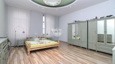 Nabízíme k pronájmu zděný velkometrážní byt 2+1 poblíž centra Jihlavy, Mahlerova ulice