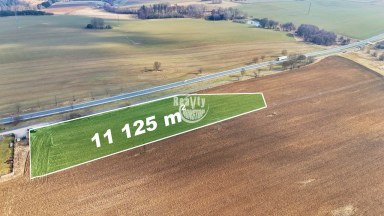 Strategický pozemek 11 125 m² u sjezdu z D1 (Štoky)