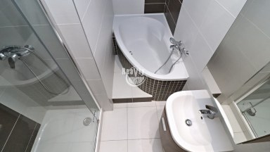 Nabízíme k pronájmu kompletně zrekonstruovaný byt 3+1 v ulici Telečská v Jihlavě