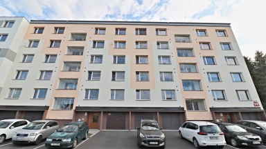 Nabízíme k pronájmu byt 3+1 ve vyhledávané lokalitě Jihlavy, ulice Březinova