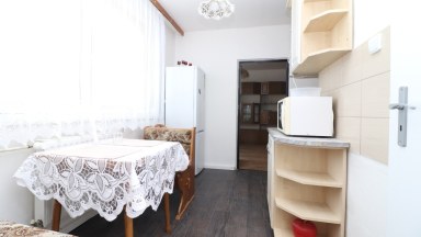 Nabízíme k pronájmu byt 3+1 ve vyhledávané lokalitě Jihlavy, ulice Demlova