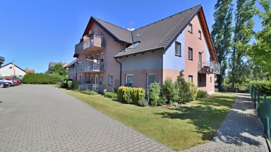 Zděný byt 3+KK s balkónem a parkovacím místem, Planá nad Lužnicí, Strkov