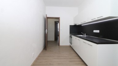 Exkluzivní nabídka podnájmu bytu 2+1 přímo v centru města Jihlavy
